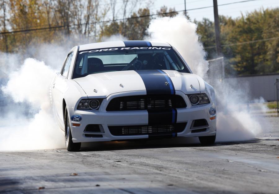  Ford Mustang Cobra Jet 2010 года  (фото 21 из 84)
